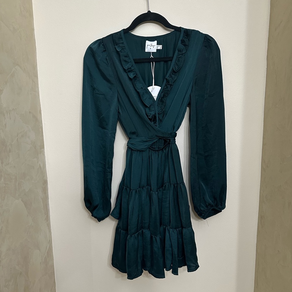 Princess Polly teal green dress. New. Size small